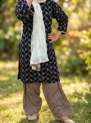 Chikankari 3pc Suit with Printed Farshi Shalwar